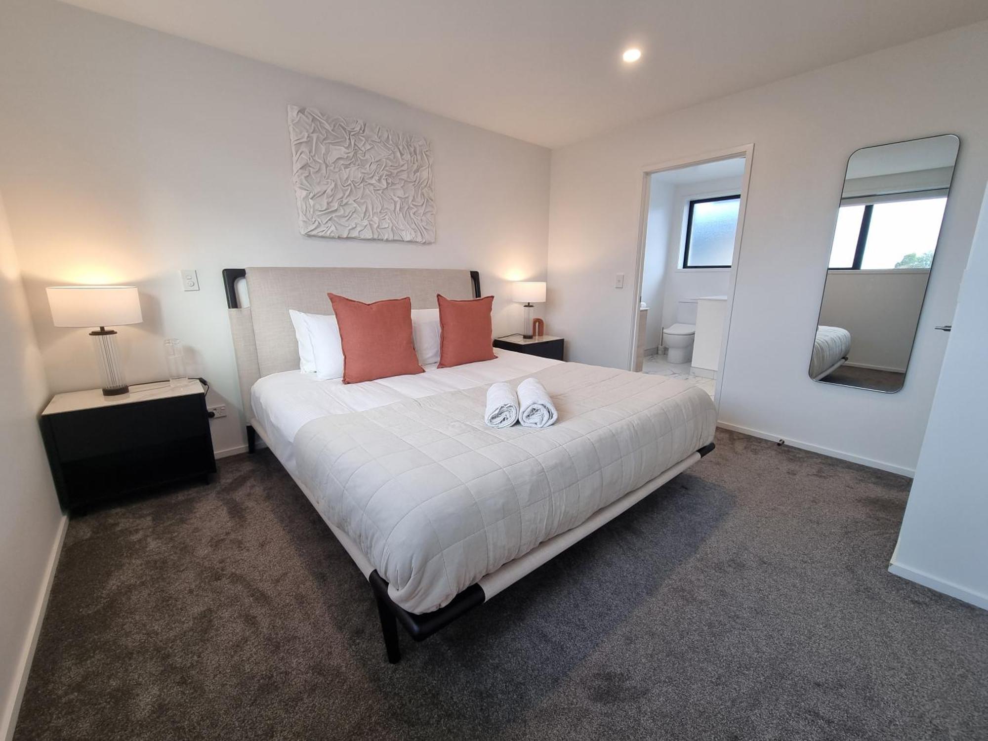 Ferienwohnung Cloud Nine Elegant Escape Awaits Christchurch Exterior foto